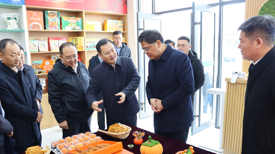 王德奔到潍坊调研指导农村寄递物流体系...